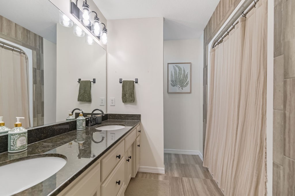 Orchards Sub, The Bentonville - Residential