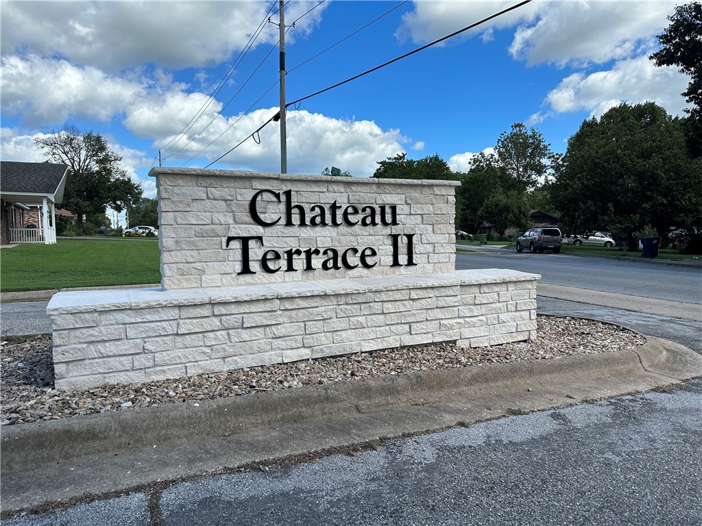 Chateau Terrace Unit 2 Ph 3 Rogers - Residential