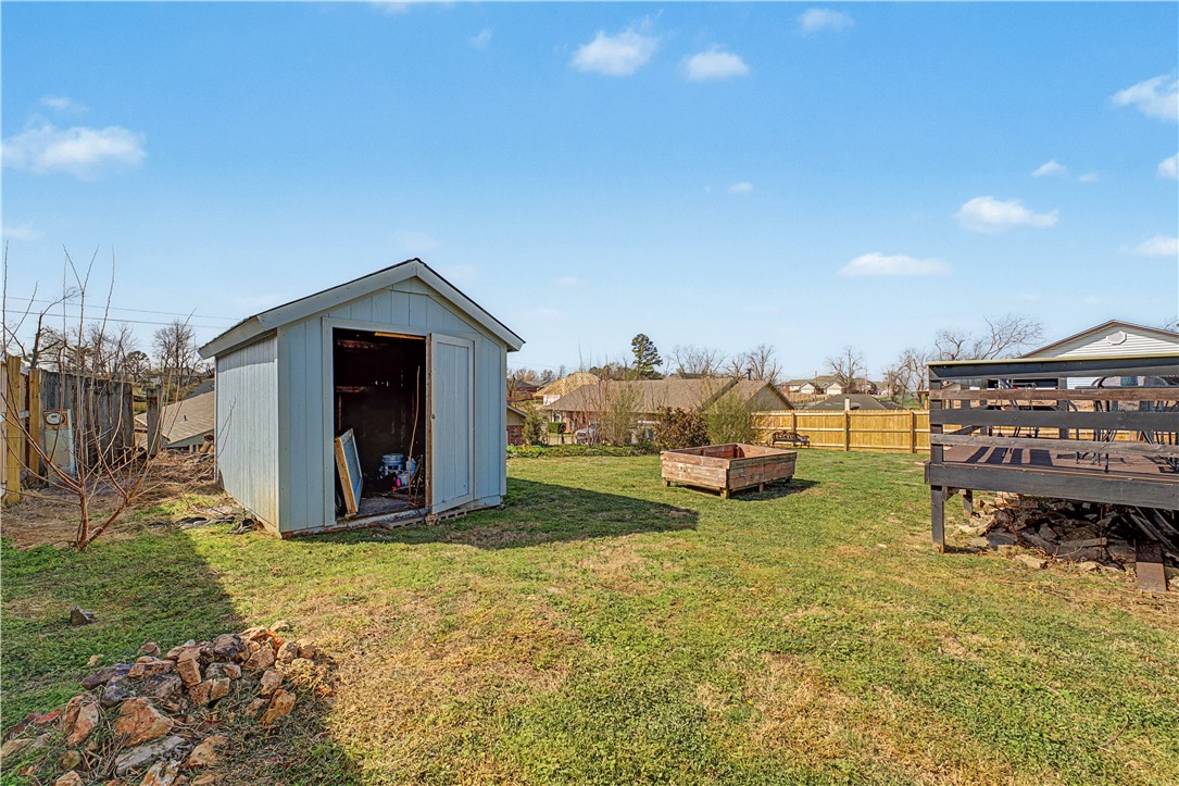 Chateau Terrace Unit 2 Ph 3 Rogers - Residential