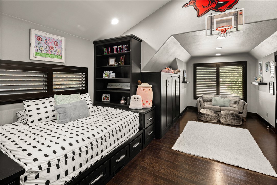 Pinnacle Sub Ph 4 Rogers - Residential