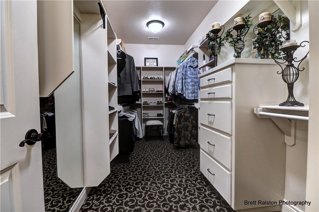 Shadow Valley Ph Ix Rogers - Residential