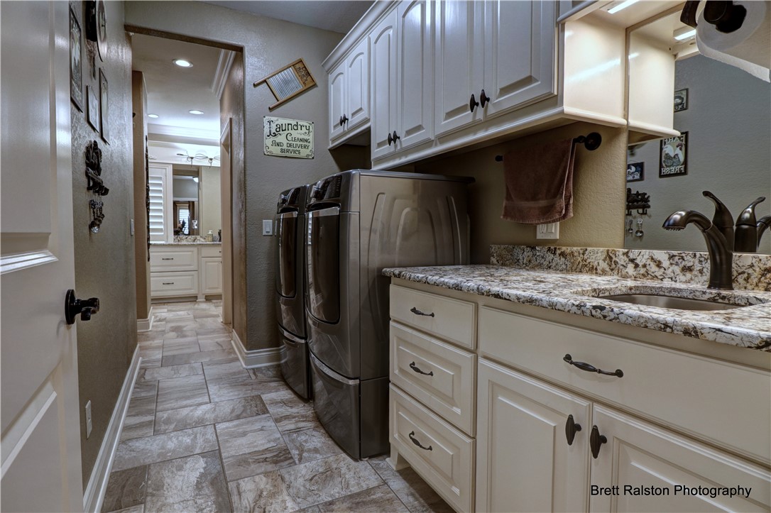 Shadow Valley Ph Ix Rogers - Residential