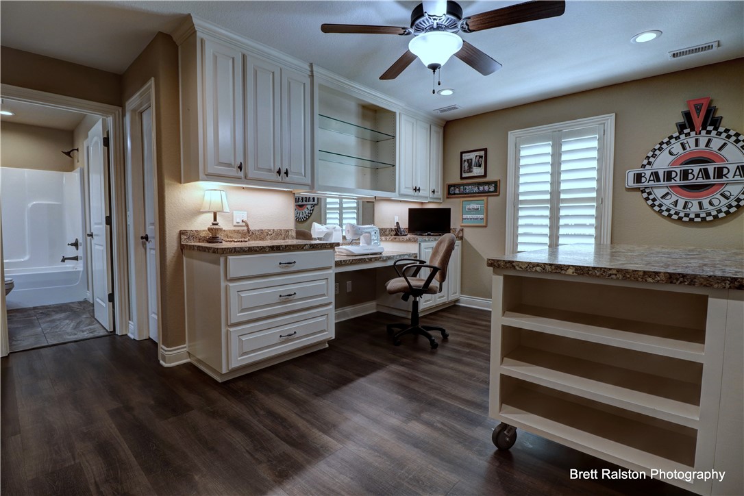 Shadow Valley Ph Ix Rogers - Residential