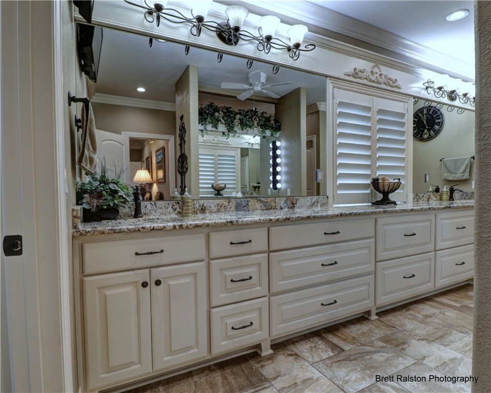 Shadow Valley Ph Ix Rogers - Residential