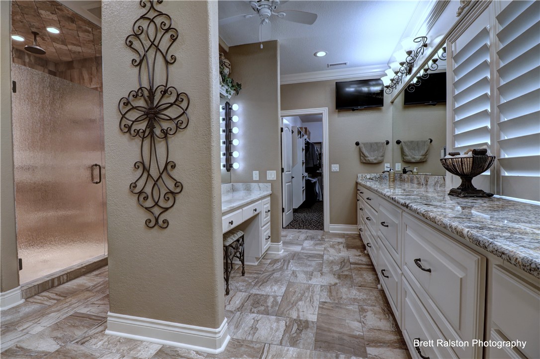 Shadow Valley Ph Ix Rogers - Residential