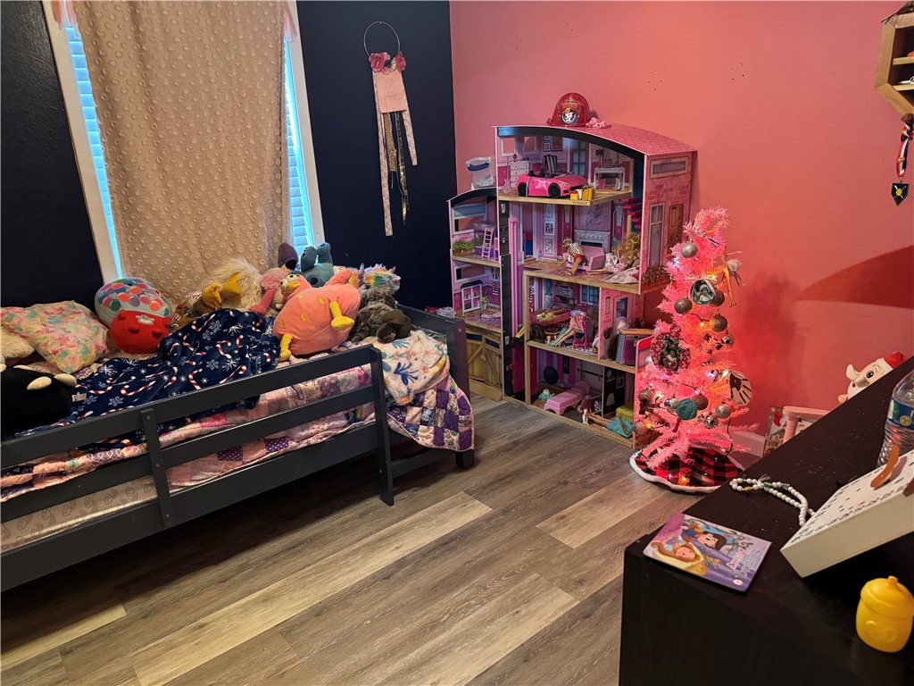 ATKINS BY SECTIONS - Residential