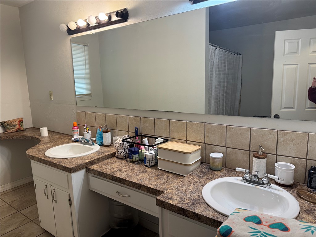 ATKINS BY SECTIONS - Residential