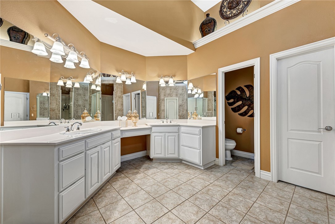 Manors On Blossom Way Crk Ph 2 Rogers - Residential