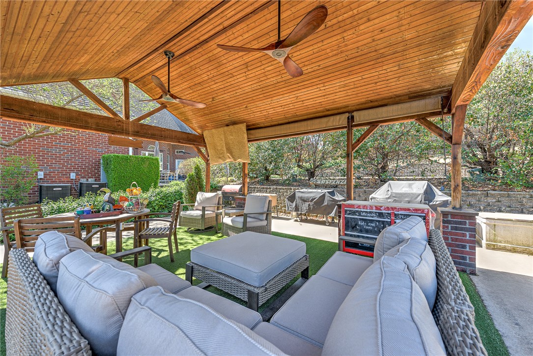 Manors On Blossom Way Crk Ph 2 Rogers - Residential