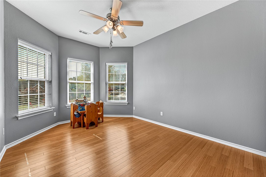 Manors On Blossom Way Crk Ph 2 Rogers - Residential