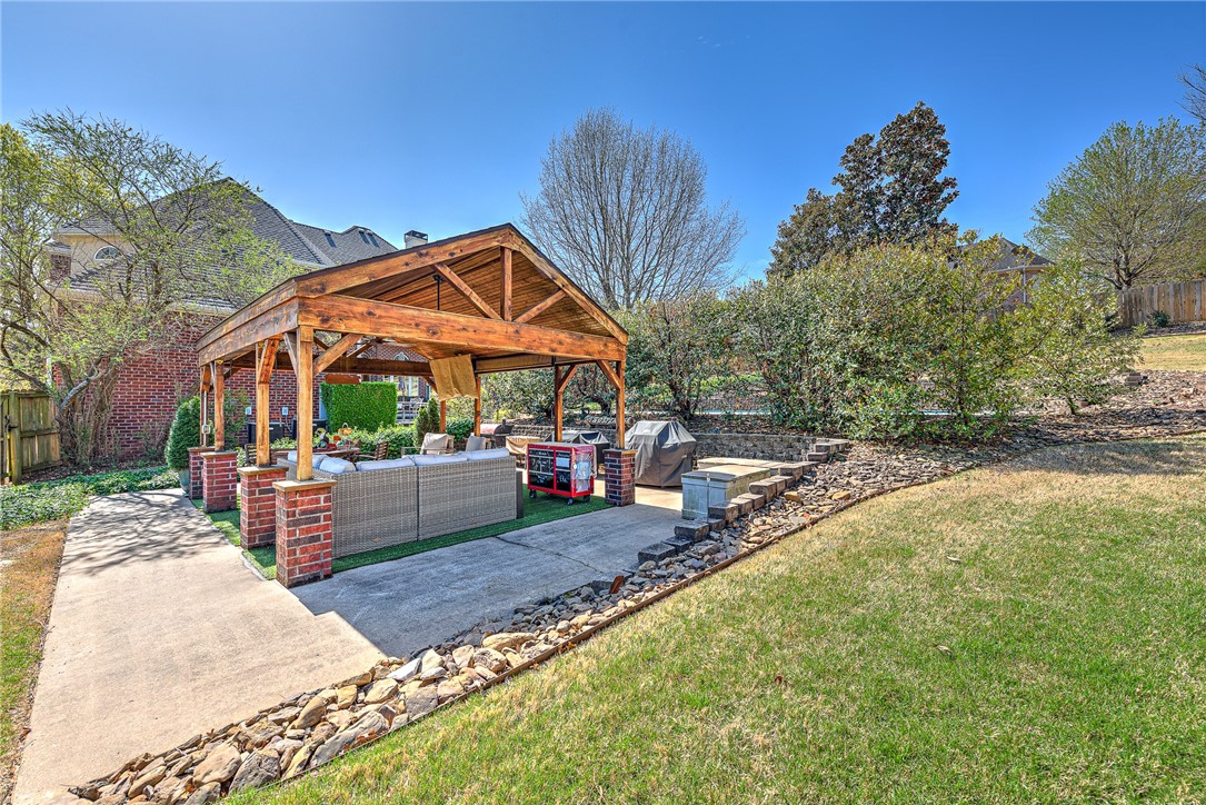 Manors On Blossom Way Crk Ph 2 Rogers - Residential