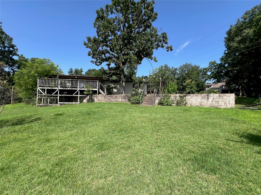 Photo 1 of 18 — 104 Blackwell Road, Lead Hill, AR 72644