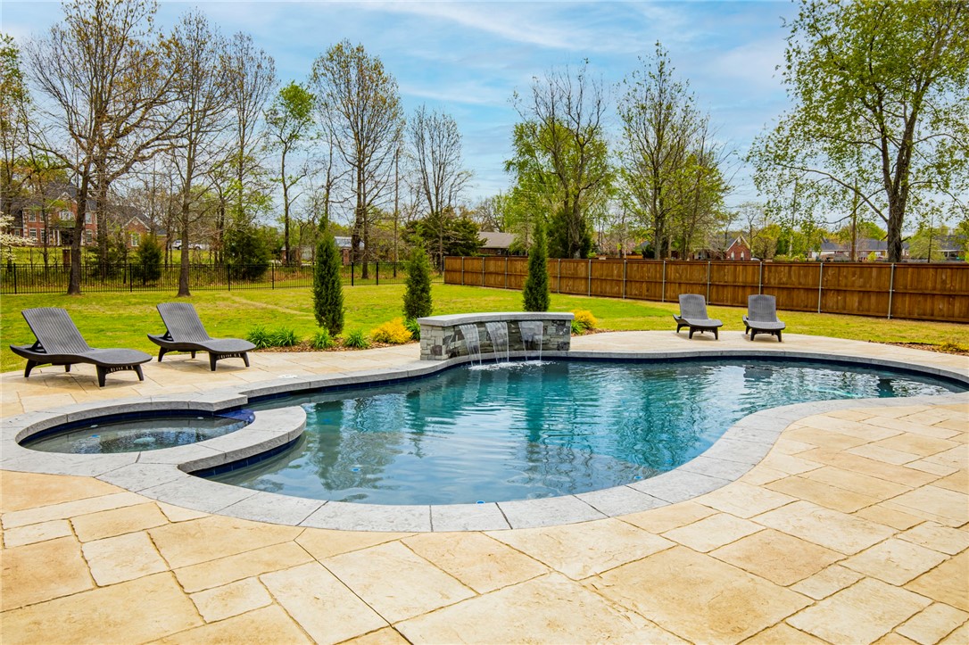 Copper Ridge Sub Little Flock - Residential