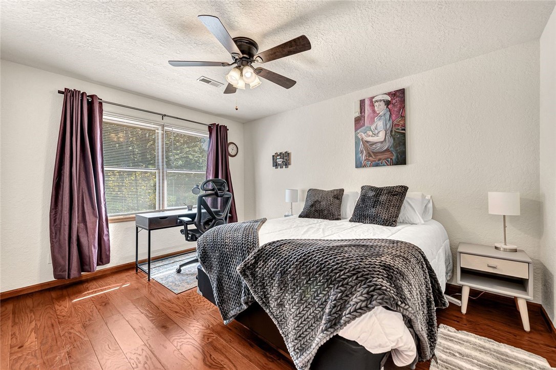 Wentworth Sub Bvv - Residential Lease