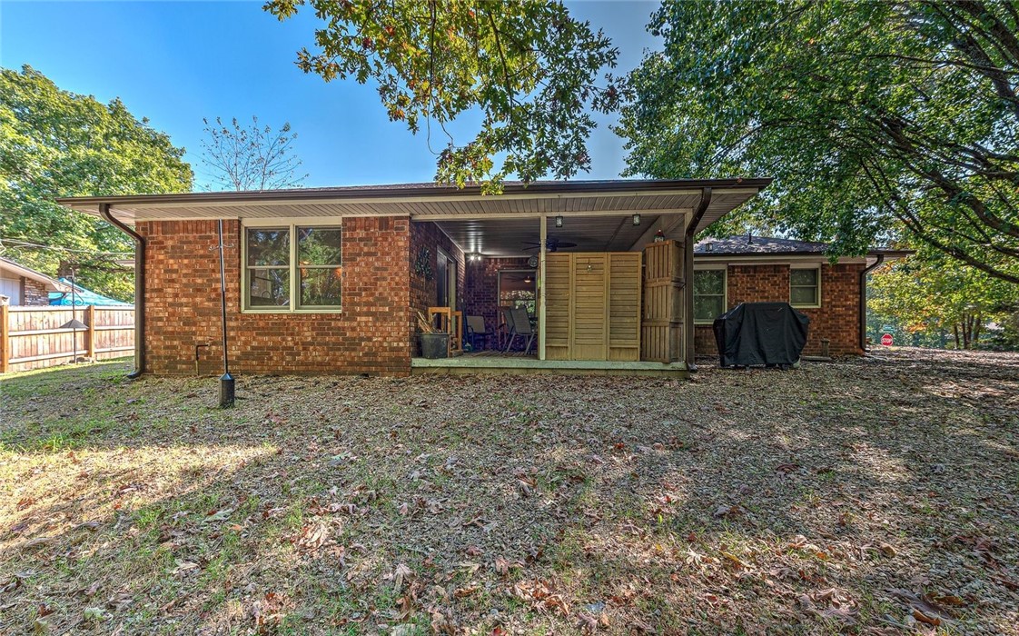 Wentworth Sub Bvv - Residential Lease