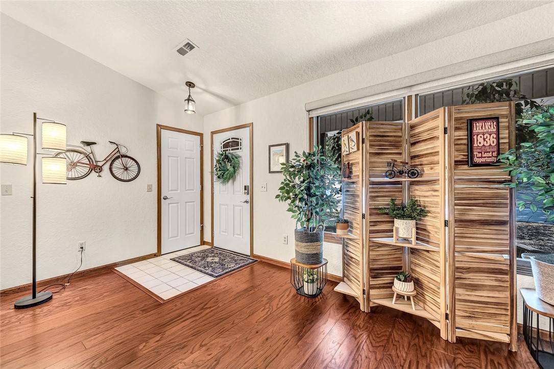 Wentworth Sub Bvv - Residential Lease