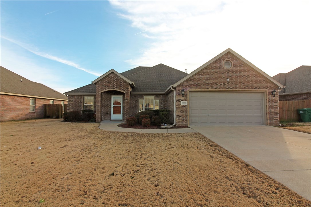 A beautiful 4 bedroom, 2 bath, 2 car garage home with ALL SS appliances to convey. Granite counters through out, hard wood floors, beautiful wood cabinets, gas fireplace, T.V included in living room, large master with walk in shower/ jacuzzi. Large fenced yard for privacy. Hot Tub to convey on patio! Pets negotiable with additional rent/deposit.