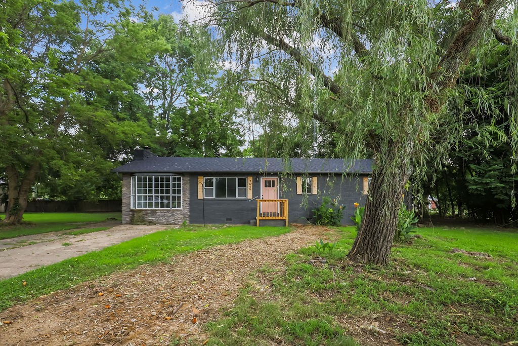 Welcome to 7649 W Wedington Dr in Fayetteville, AR! This beautifully renovated home features 3
bedrooms and 1 full bath, offering the perfect blend of rural tranquility and modern convenience. Step
inside to discover updated flooring throughout and a refreshed kitchen featuring new countertops and
modern appliances. The inviting sunroom provides a perfect space to enjoy natural light and peaceful
views year-round. This thoughtful modern renovation has created a contemporary living space while
maintaining the charm of its serene setting. Located in a more secluded area of Fayetteville, this home
offers the privacy of rural living while just 3 miles from the Wedington shopping centers and I-49, making it easy to access all of Fayetteville's amenities. Whether you're enjoying quiet moments in the sunroom or making a quick trip into town, this location provides the best of both worlds. Don't miss this opportunity to own a beautifully updated home that combines countryside living with city convenience.