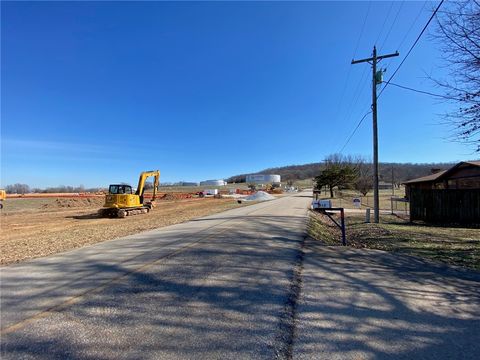 Unimproved Land in Springdale AR 1415 Kendrick Avenue 10.jpg