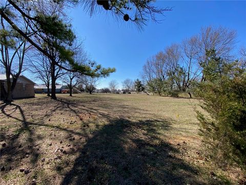 Unimproved Land in Springdale AR 1415 Kendrick Avenue 7.jpg