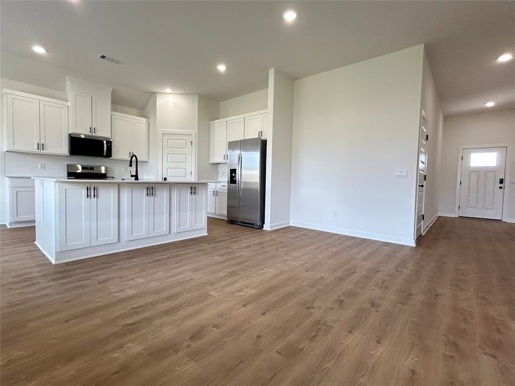 Goose Creek Village - Residential Lease