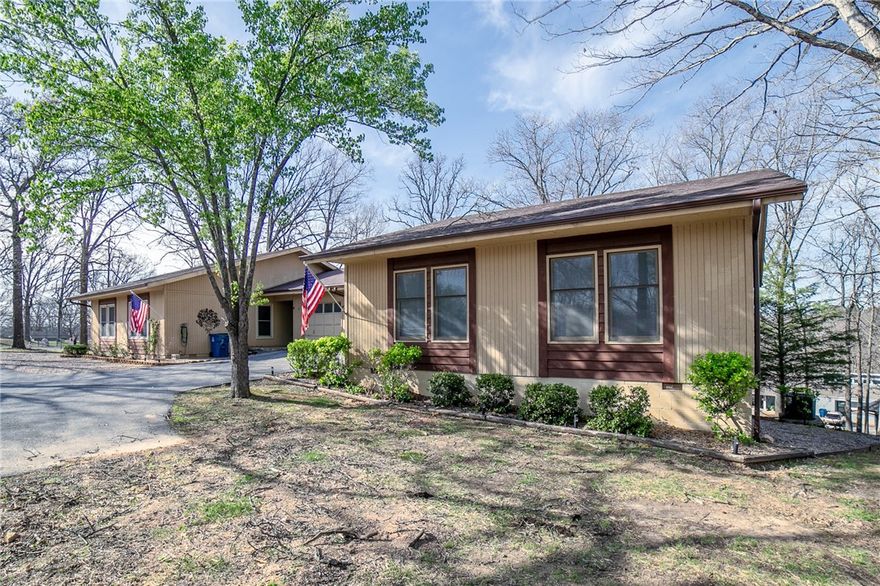 Rare opportunity to purchase a unit within Brompton Courts! This 3 bedroom/2 bath unit is one level and has an attached 300sqft garage, plus extra parking out front. Completely renovated bathrooms featuring a new shower/tub combo with ceramic tile surround, new ceramic tile flooring, and new vanity, lighting, and even a vent with bluetooth speakers. Home features a heated/cooled sunroom, LED lights, double-hung windows, all new paint, new carpet in bedrooms, and maintenance free flooring throughout the rest of the home. POA includes access to Bella Vista's 7 lakes, 3 rec centers, swimming pools, tennis and pickleball courts, and world renowned trail systems. Direct access to Lake Windsor with paved neighborhood trail.