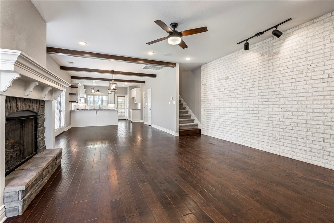 Brooklands Mountain Ranch - Residential