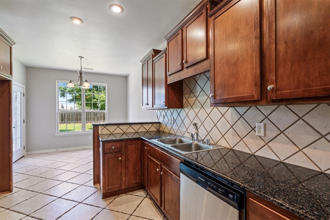 Briar Chase - Residential