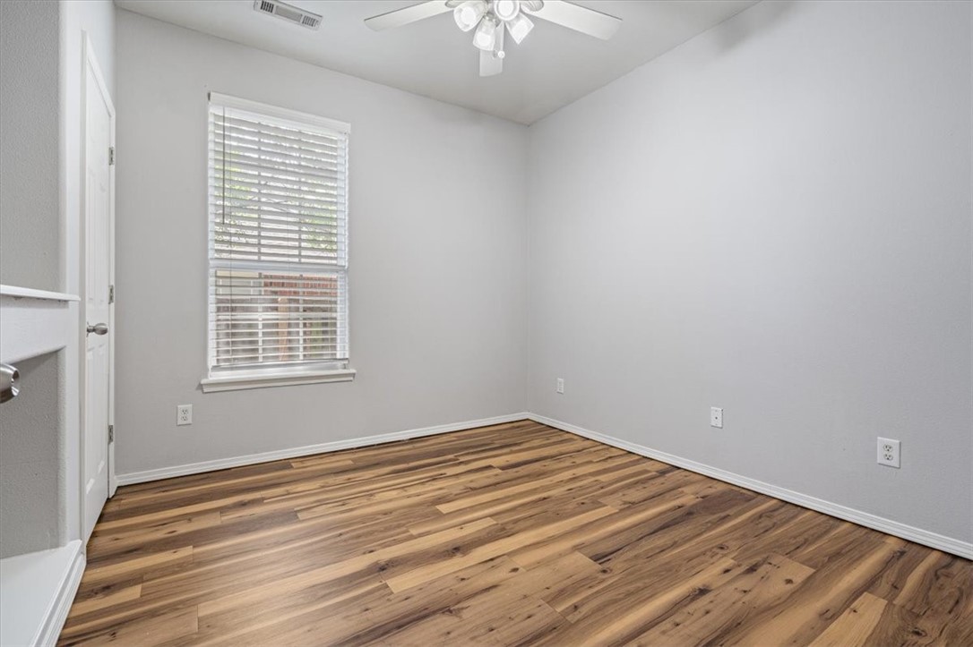 Briar Chase - Residential