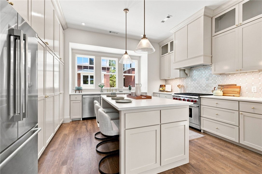 440 NW Loblolly Lane