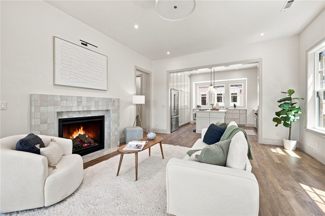 440 NW Loblolly Lane