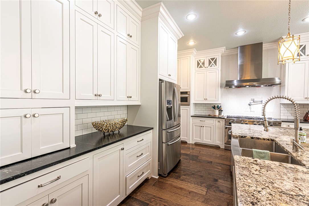 Estates At Dogwood Canyon - Residential