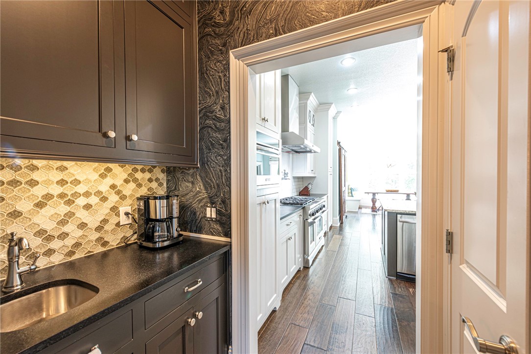 Estates At Dogwood Canyon - Residential