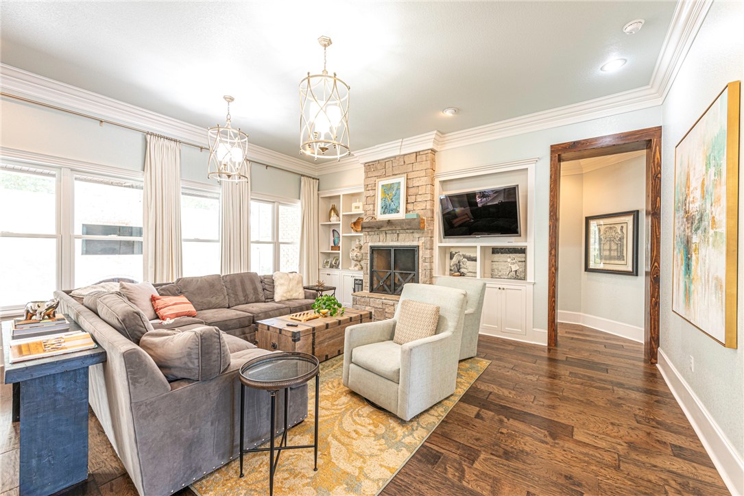 Estates At Dogwood Canyon - Residential