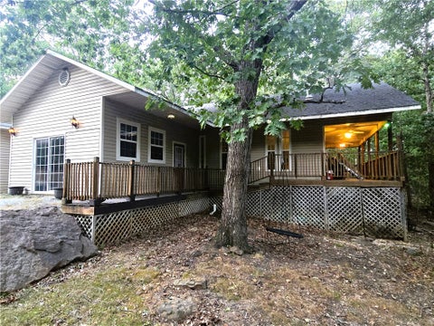 Photo of 10151 N Wedington Blacktop Road, Lincoln, AR 72744 (MLS # 1359639)