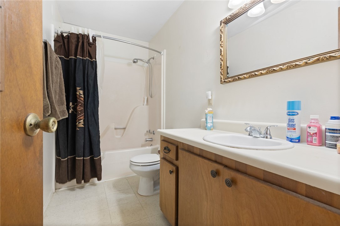 Yellville - Residential