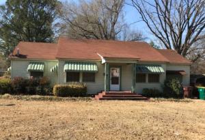 Located close to all amenities and in an established neighborhood is this vintage style home. Step through the door and back in time to hardwood floors, wood detailed trim and much more. This quaint home has all the makings of a jewel.