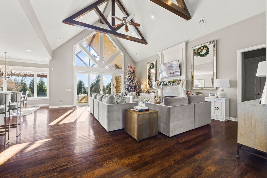 St Valery Downs Sub Cave Spgs - Residential