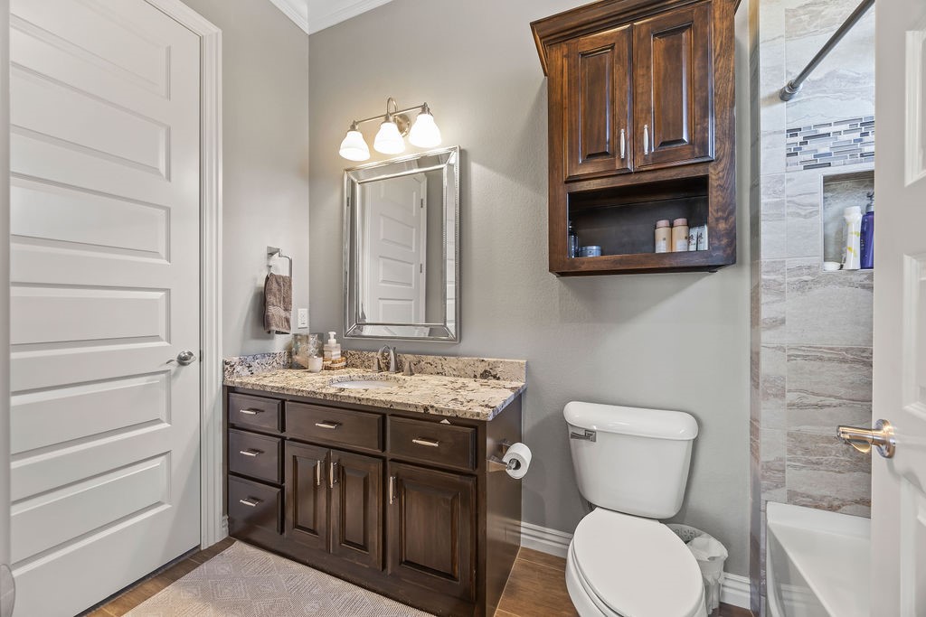 St Valery Downs Sub Cave Spgs - Residential