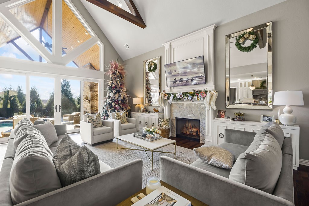 St Valery Downs Sub Cave Spgs - Residential