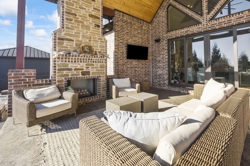 St Valery Downs Sub Cave Spgs - Residential