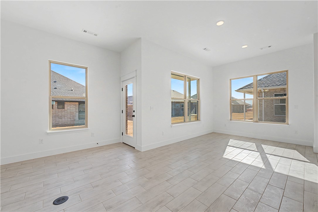 Woodcrest Walk - Residential