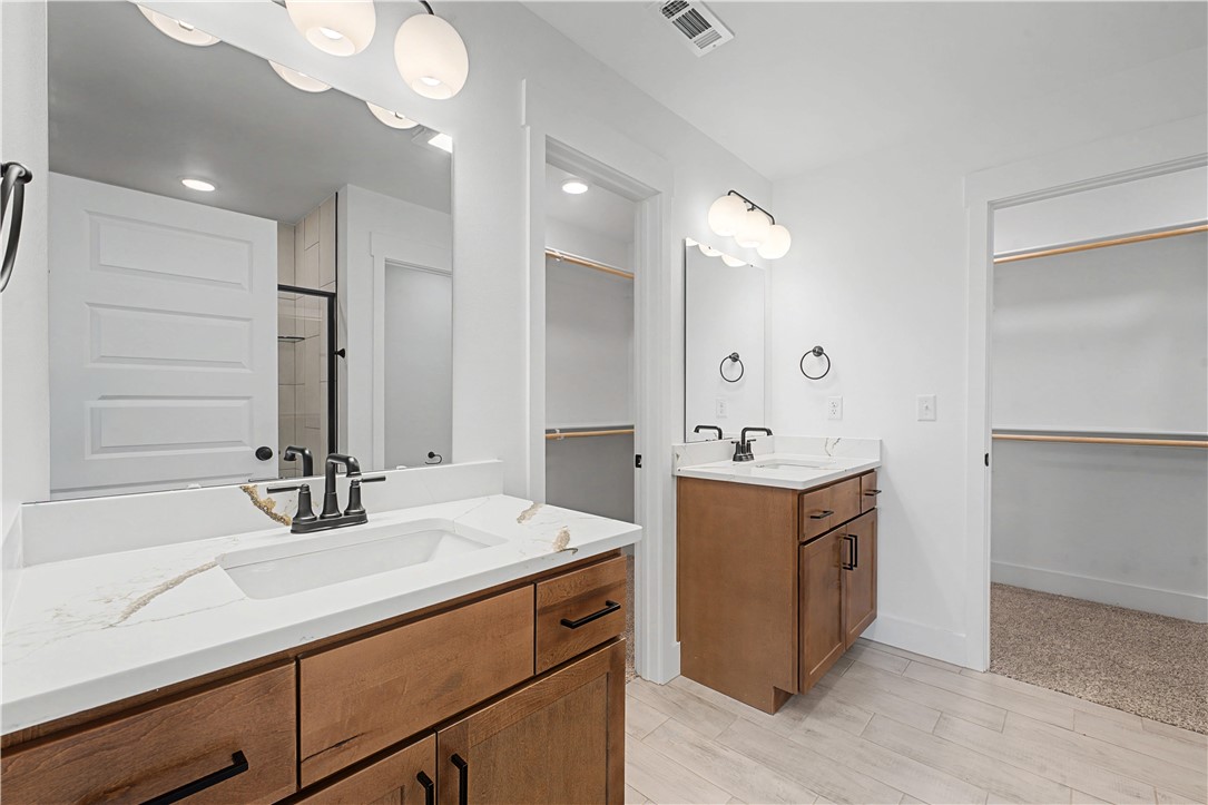 Woodcrest Walk - Residential