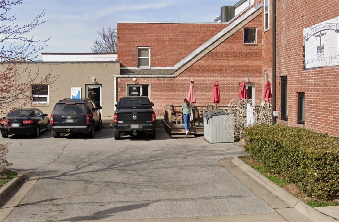 Discover the perfect location to grow your business in the heart of Siloam Springs. Located just minutes from downtown and easily accessible from major roads, Suite 2 at 103 E Alpine St offers a flexible and highly visible commercial space ideal for retail, office, or service-based businesses. All utilities are included except for internet.