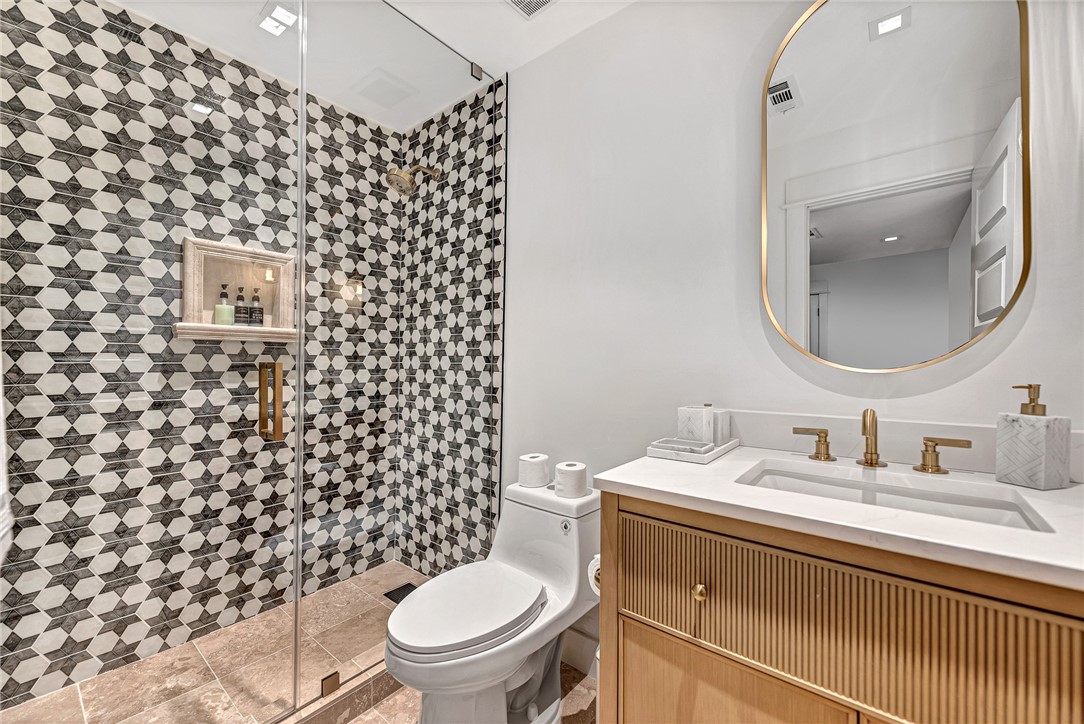 Clarks 2nd Add - Residential Lease