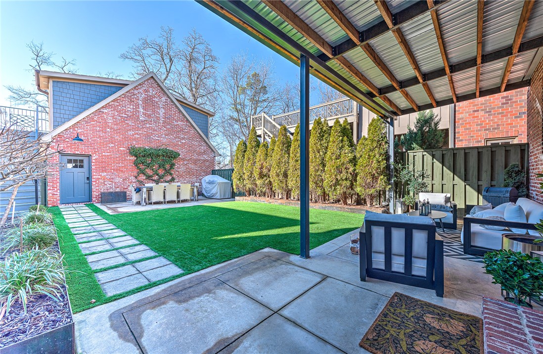 Clarks 2nd Add - Residential Lease