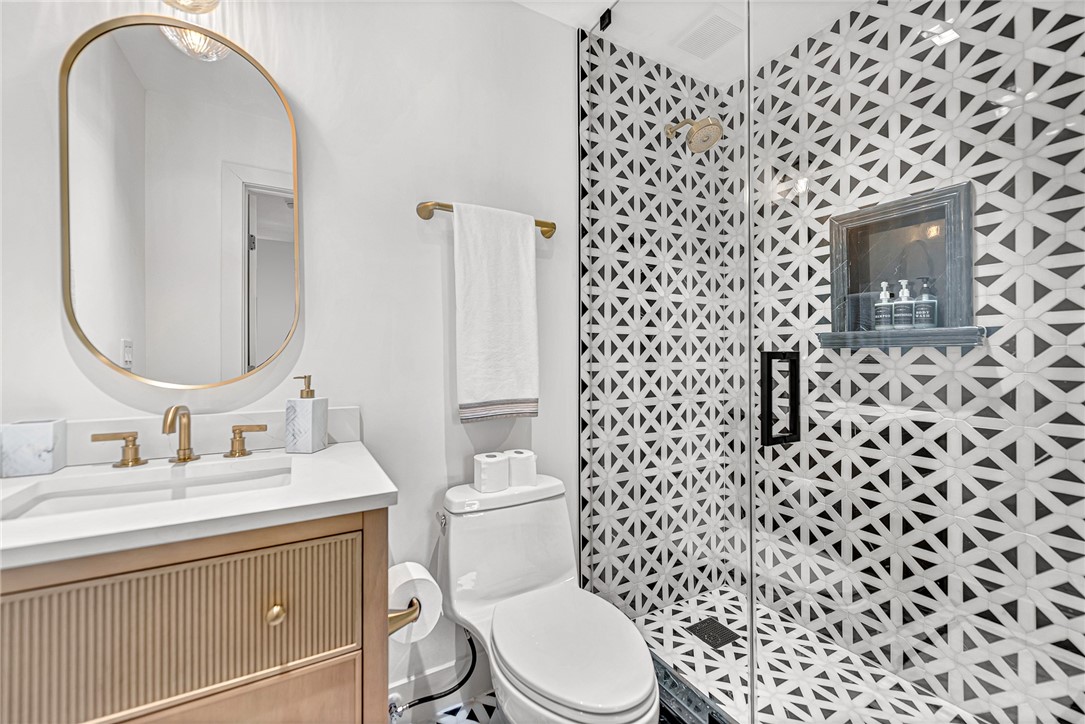 Clarks 2nd Add - Residential Lease