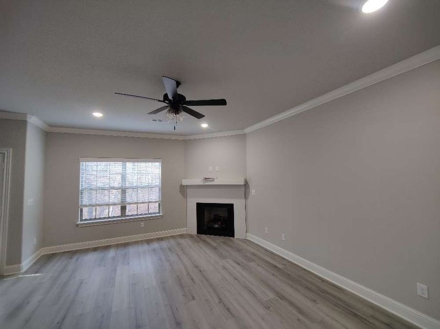 Wight Sub Bvv - Residential Lease