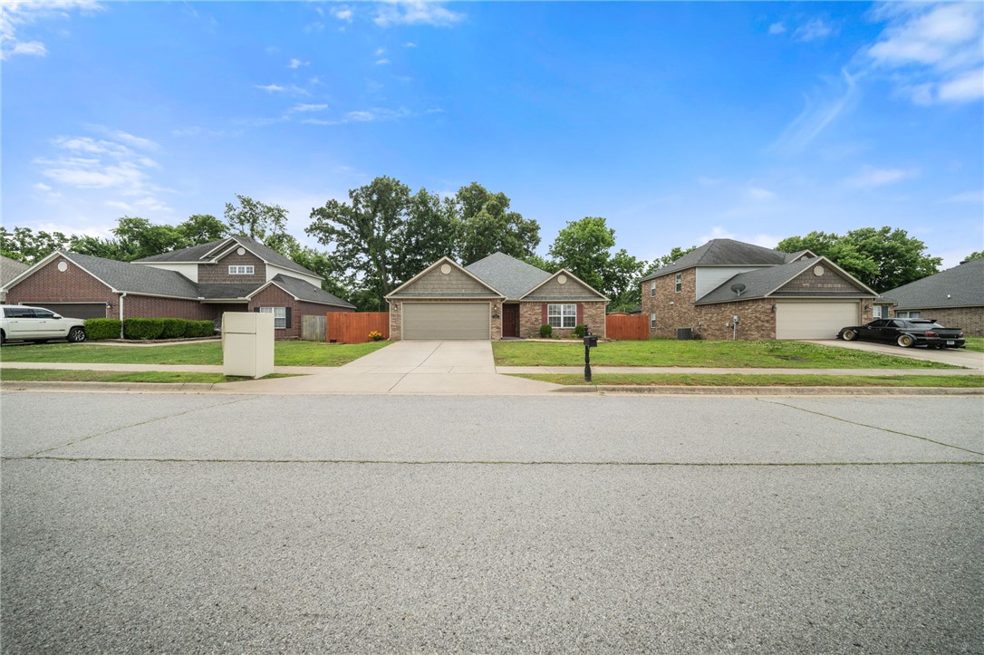Dixieland Crossing Ph 2 Rogers - Residential
