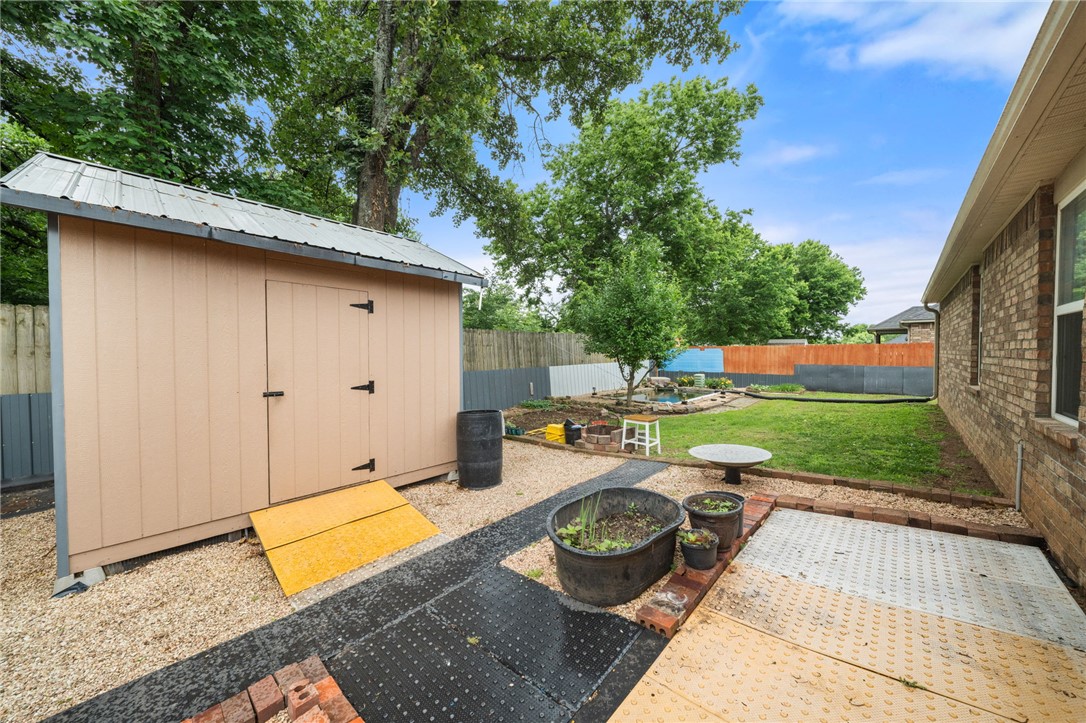 Dixieland Crossing Ph 2 Rogers - Residential